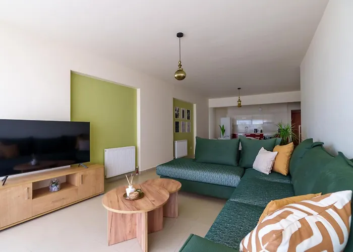 Oikies Luxury Apartments With Private Free Parking Area