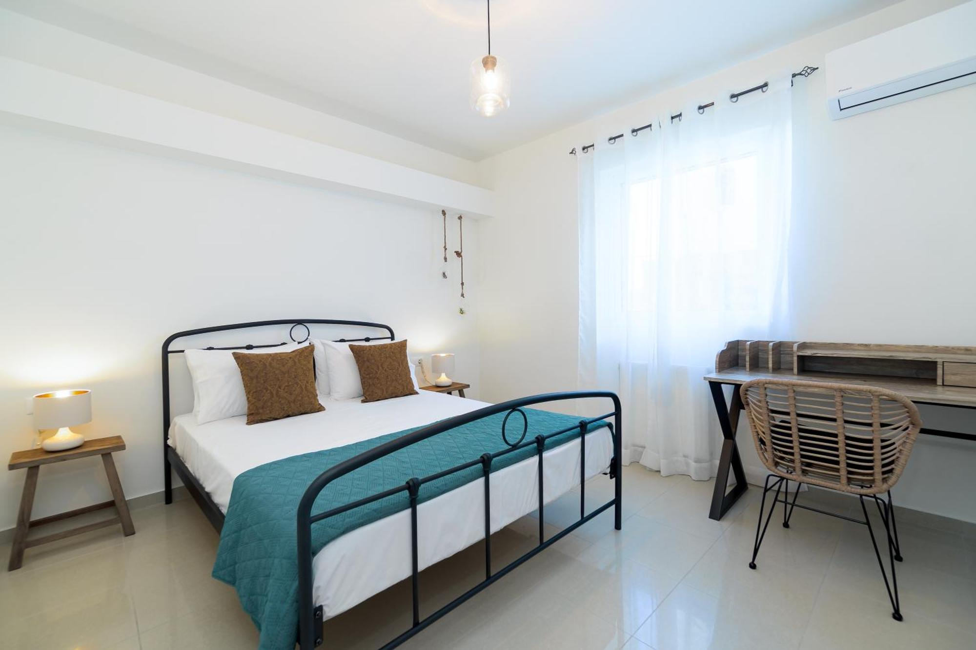 Oikies Luxury With Private Free Parking Area *